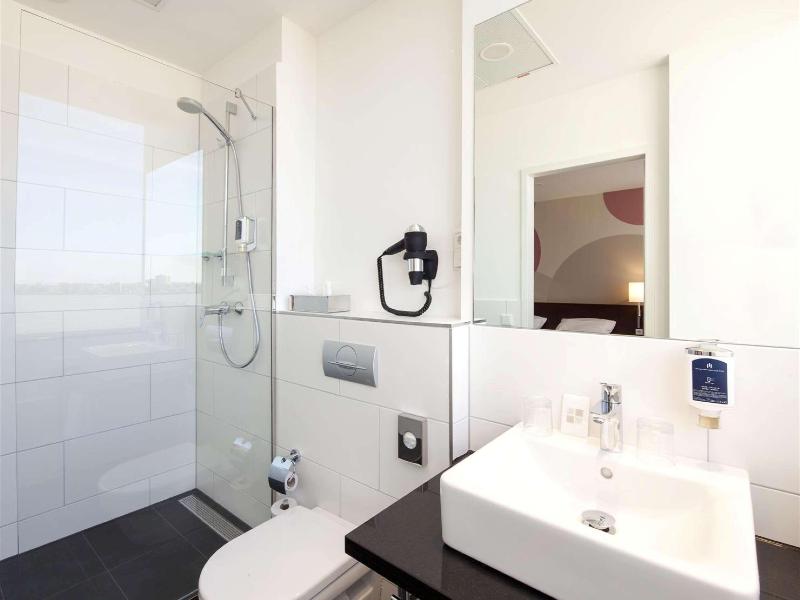 Webers Hotel im Ruhrturm Essen by Accor - Oda