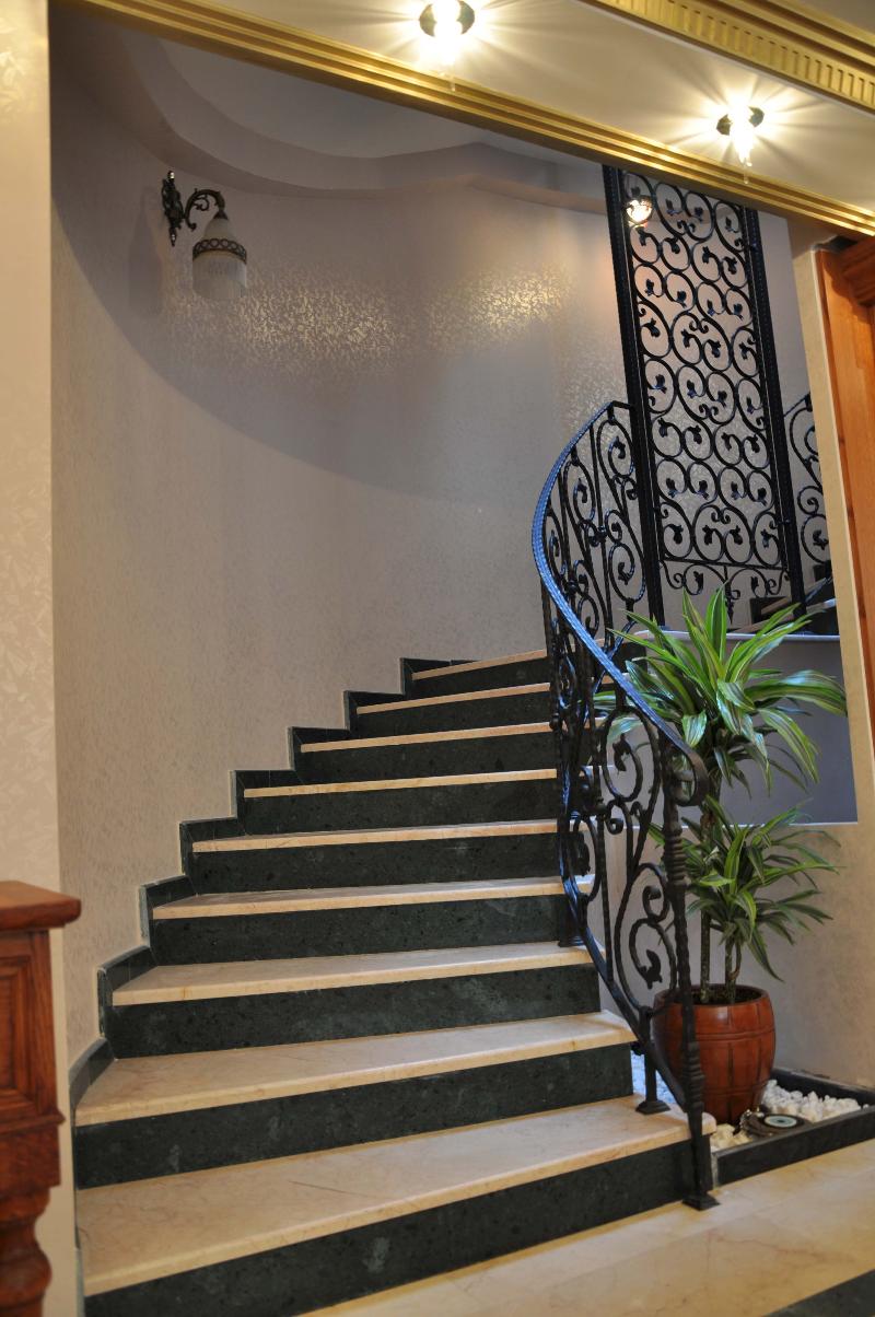 Aruna Hotel - Lobi