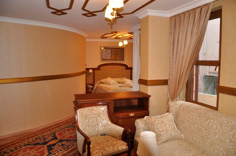 Aruna Hotel - Oda