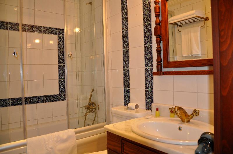 Aruna Hotel - Oda