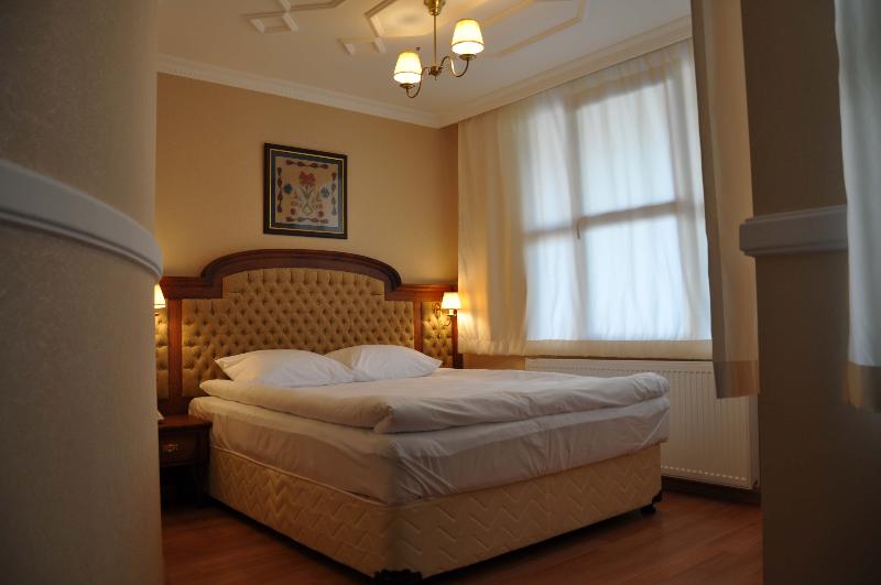 Aruna Hotel - Oda
