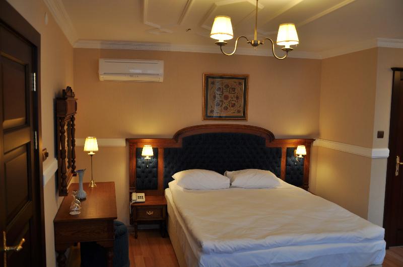 Aruna Hotel - Oda