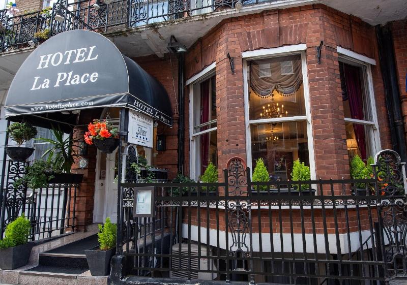 Hotel La Place - Genel