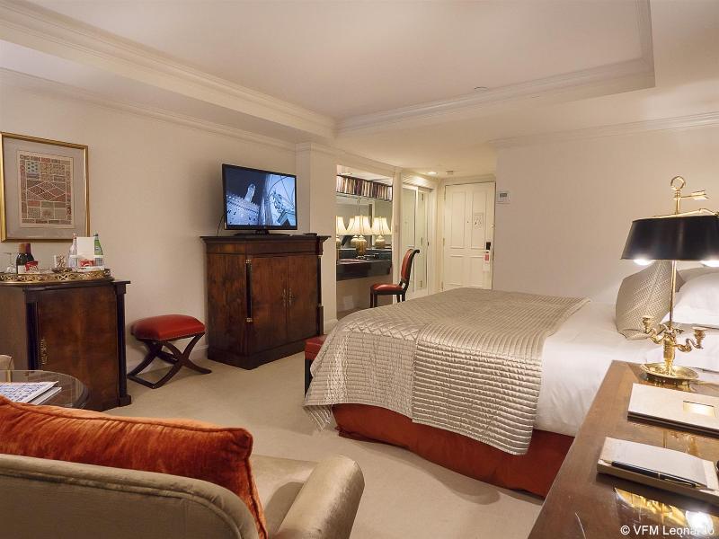 The Michelangelo Hotel - Oda