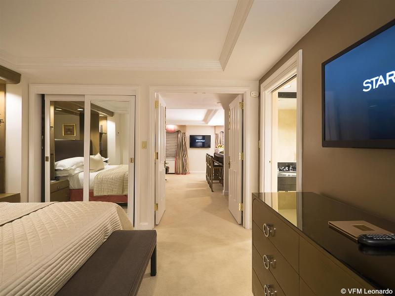 The Michelangelo Hotel - Oda