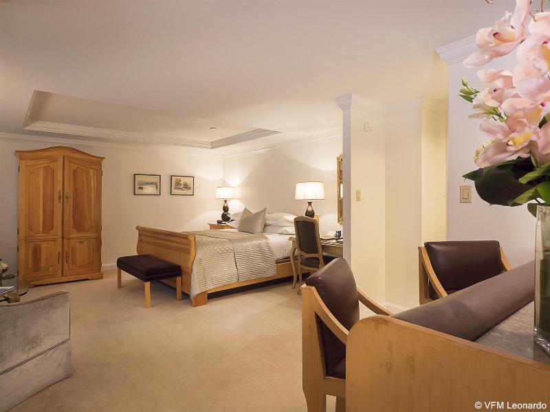 The Michelangelo Hotel - Oda
