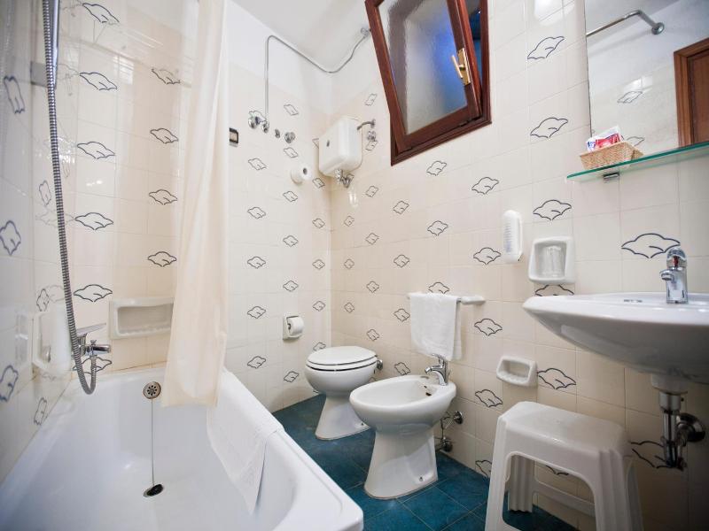 Moderno Hotel - Oda
