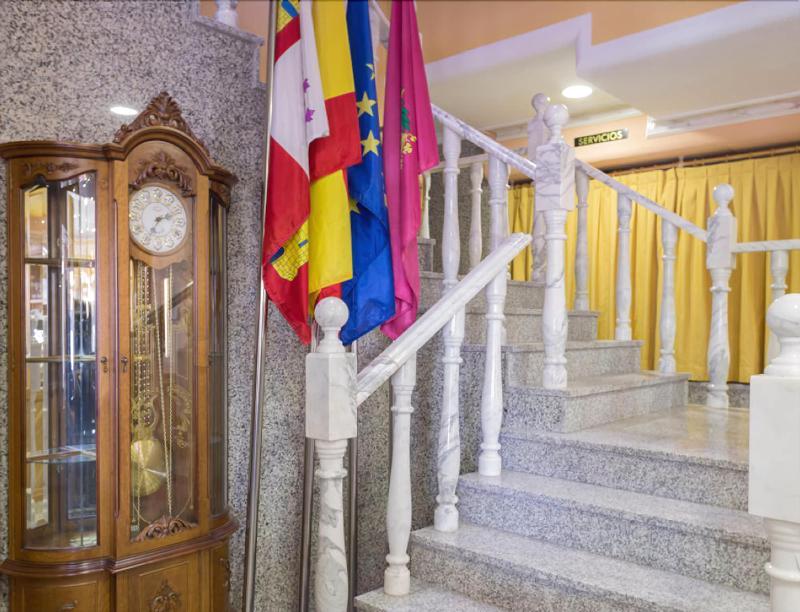 Hotel Real De Castilla - Lobi