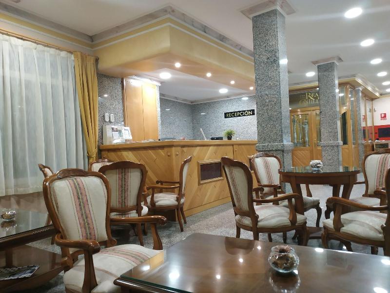 Hotel Real De Castilla - Lobi