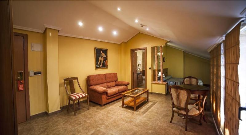 Hotel Real De Castilla - Oda