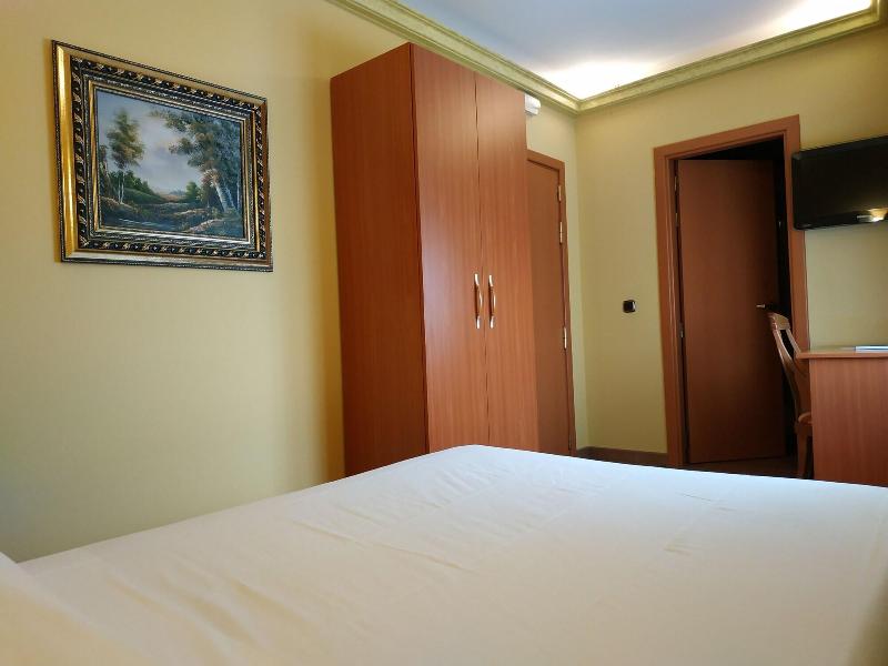 Hotel Real De Castilla - Oda