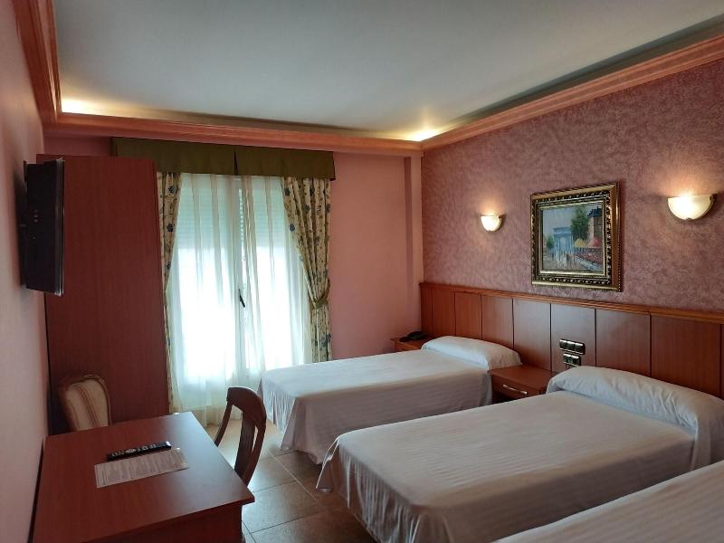 Hotel Real De Castilla - Oda