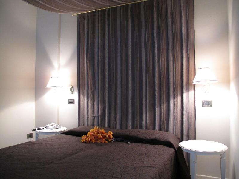 Hotel Gran Paradiso - Lobi