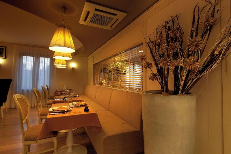 Hotel Gran Paradiso - Restoran