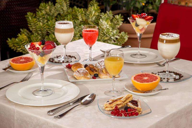 Inn At The Spanish Steps - Restoran