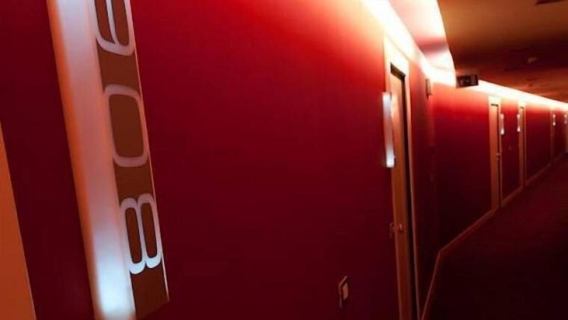 Home Club Suite Hotel - Lobi
