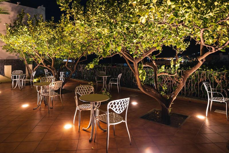 Hotel Residence La Villetta - Havuz