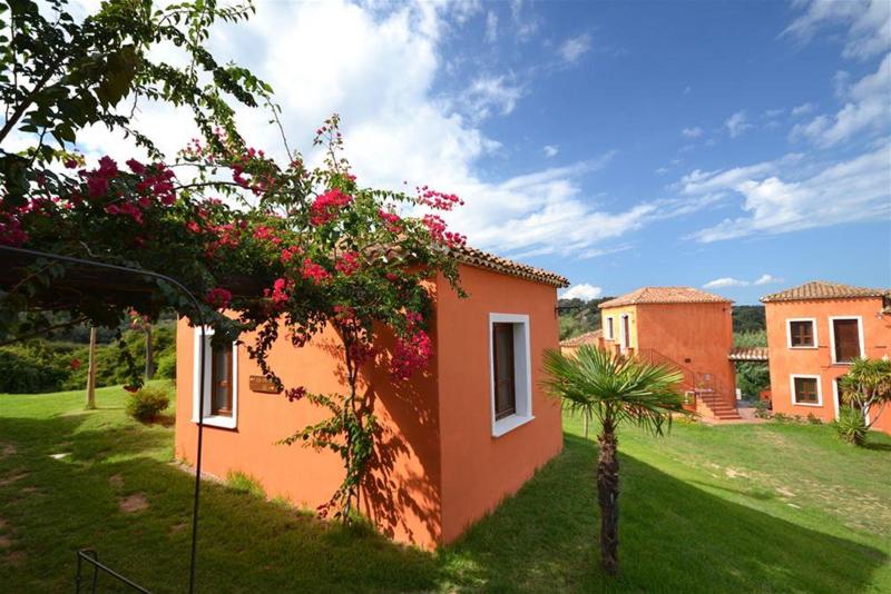 Galanias Hotel And Retreat - Genel