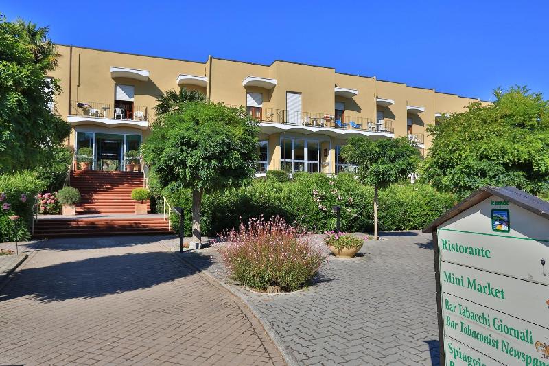 Hotel & Residence Le Acacie - Genel