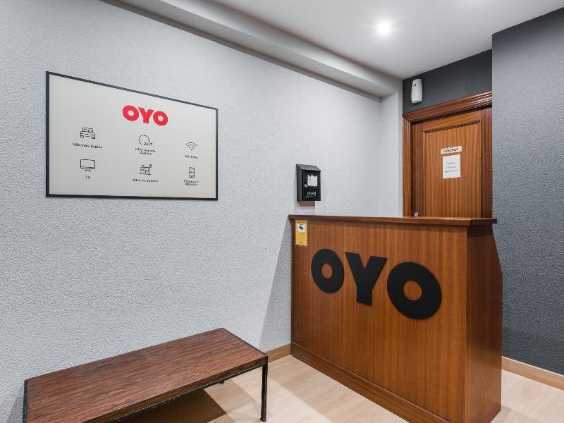 Hostal Uría - Lobi