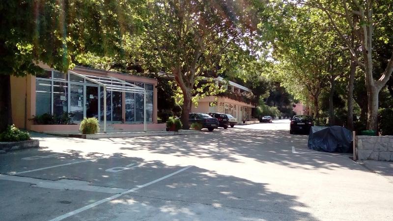 Tourist Settlement Brzet - Genel
