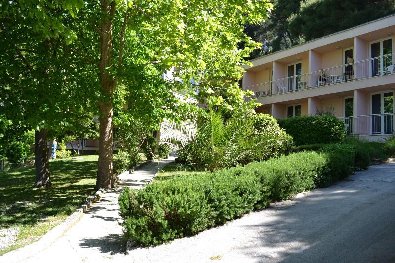 Tourist Settlement Brzet - Genel