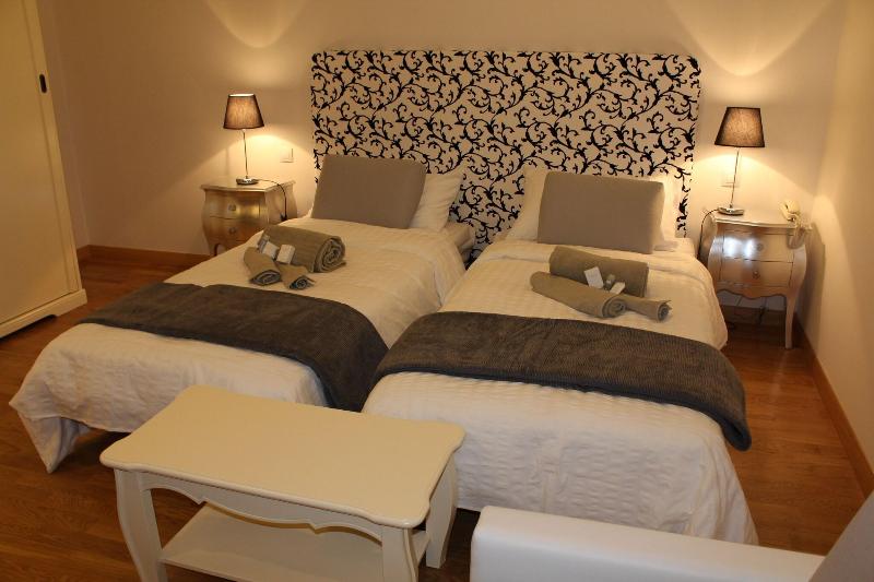 Dolce Vita Suites Hotel - Oda