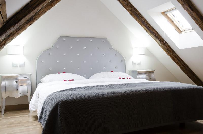 Dolce Vita Suites Hotel - Oda