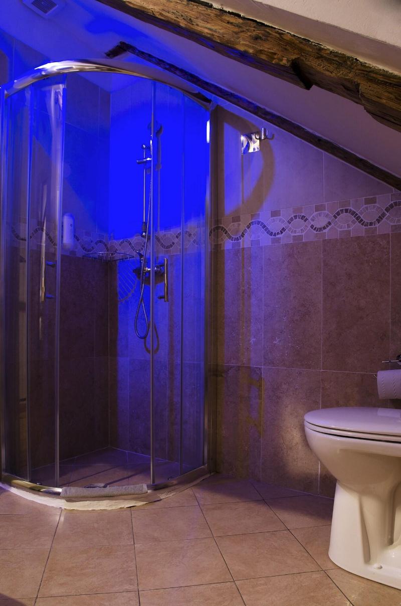 Dolce Vita Suites Hotel - Oda