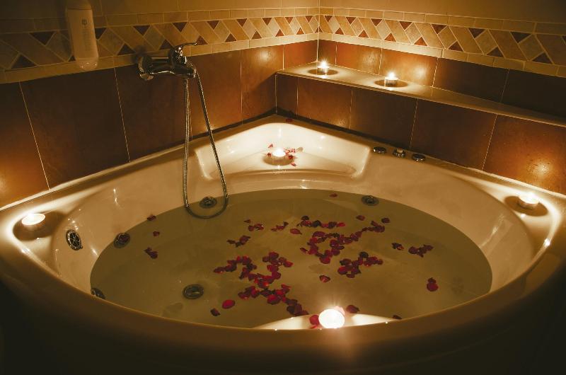 Dolce Vita Suites Hotel - Oda