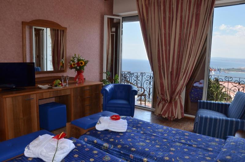 Taormina Park Hotel - Oda