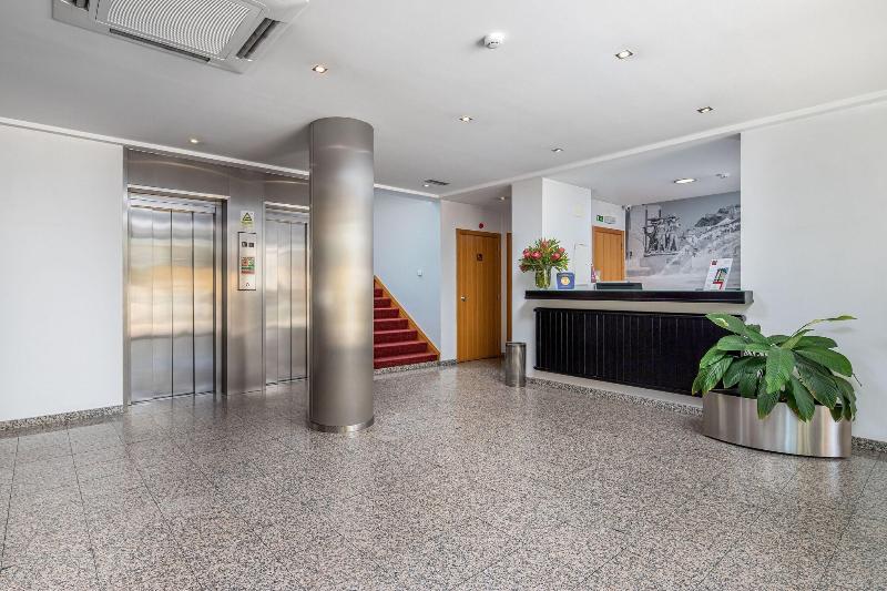 Stay Hotel Leiria Centro - Lobi