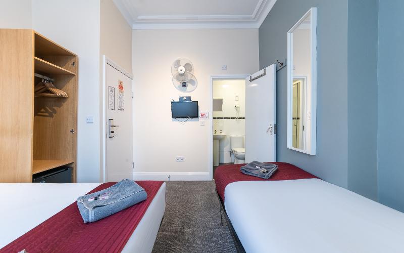Saba Hotel London - Oda