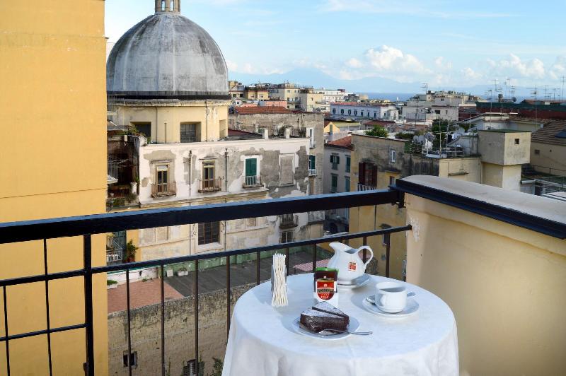 Pinto-Storey Hotel - Genel
