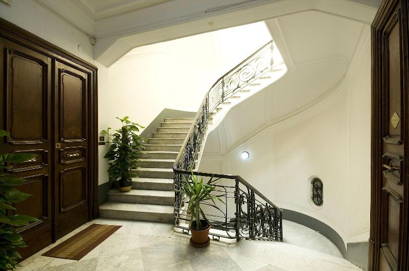 Pinto-Storey Hotel - Genel