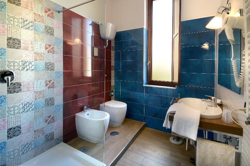 Pinto-Storey Hotel - Oda
