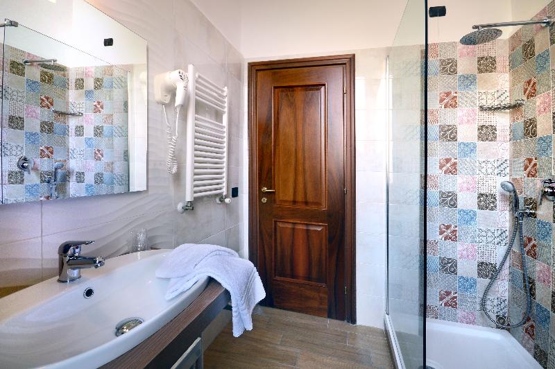 Pinto-Storey Hotel - Oda