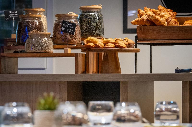 Appart Hotel Odalys City Rennes Lorgeril - Restoran