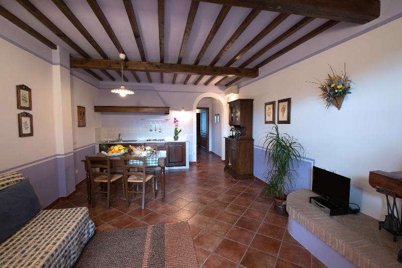 Casa Lari - Genel