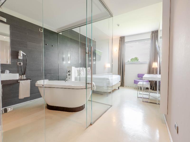 For You Hotel - Oda