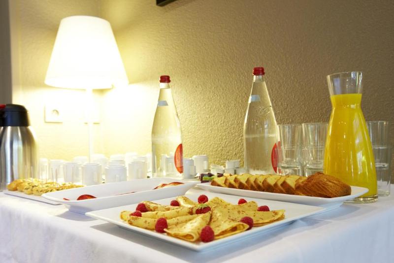 Campanile Nimes Centre - Restoran