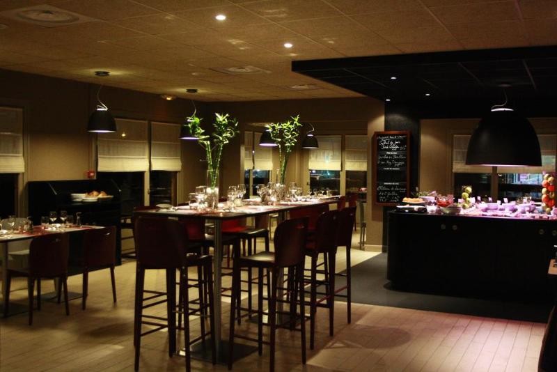Campanile Nimes Centre - Restoran