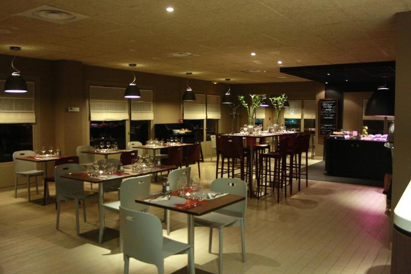 Campanile Nimes Centre - Restoran