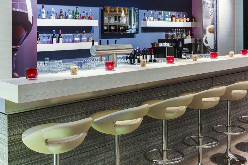 IntercityHotel Hamburg Dammtor - Bar