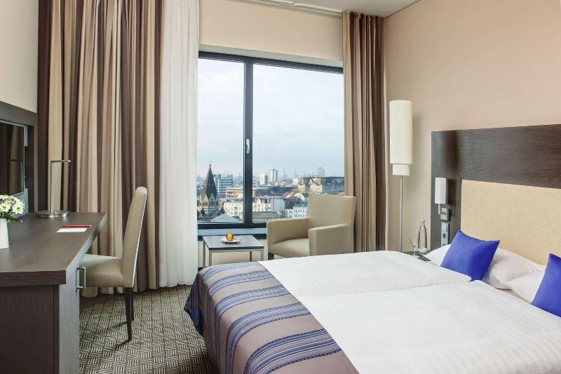IntercityHotel Hamburg Dammtor - Oda