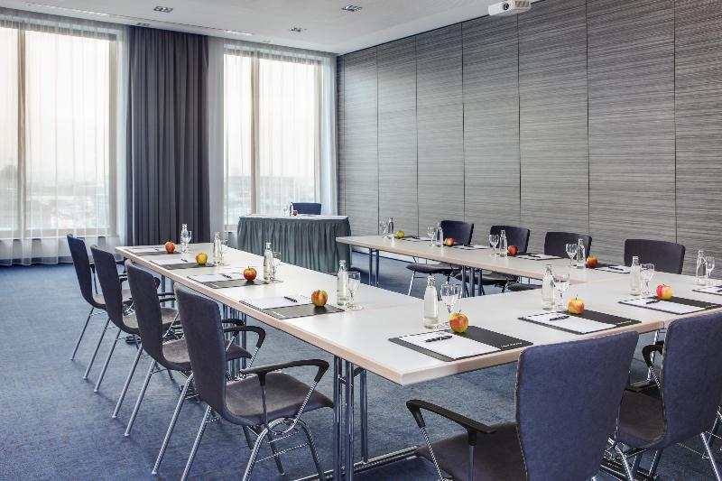 IntercityHotel Hamburg Dammtor - Teras