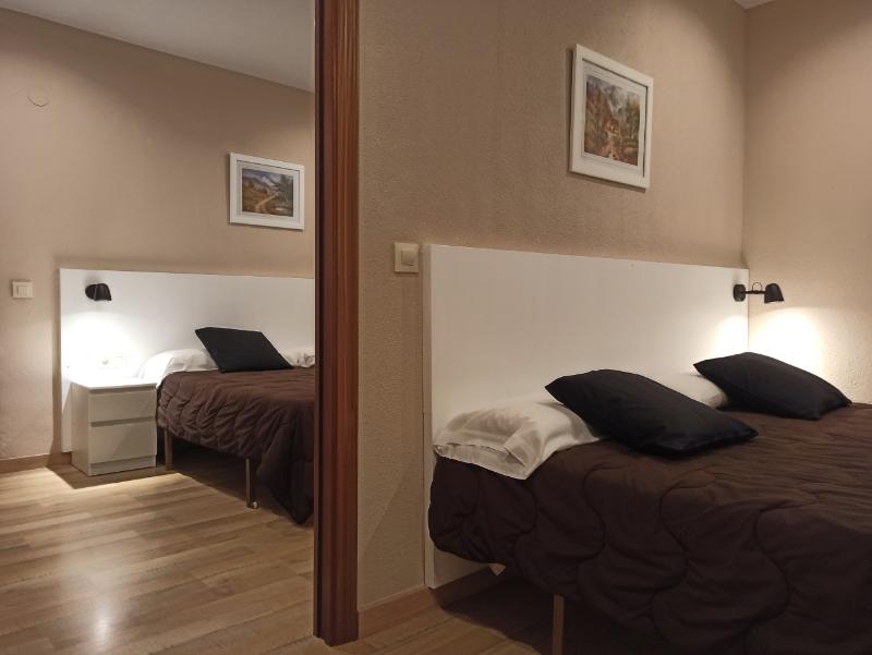 Hotel Marrodan - Oda