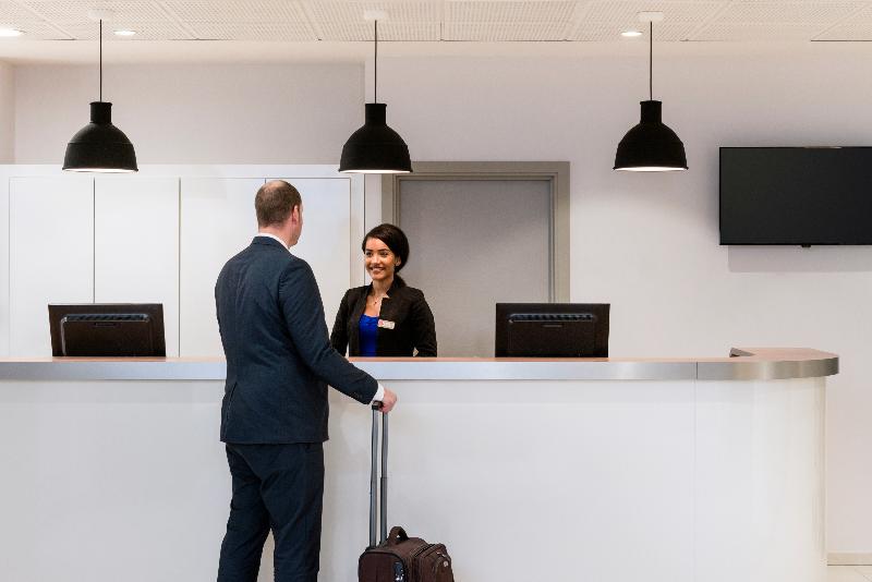 Adagio Access Puteaux - Lobi