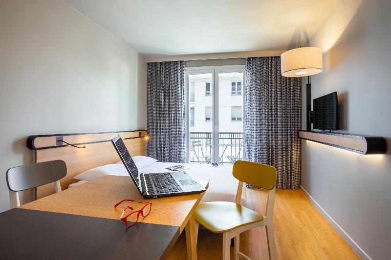 Adagio Access Puteaux - Oda
