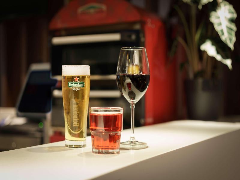 Hampton By Hilton Amsterdam City Centre East - Bar